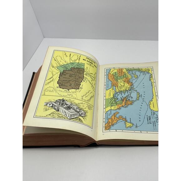 The Holy Bible New Catholic Edition Hardcover Catholic Book Publishing 1957 - Picture 15 of 16